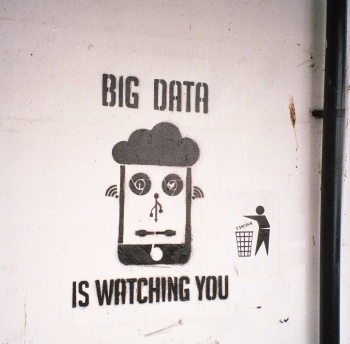 4.-Big+Data+is+Watching+You-